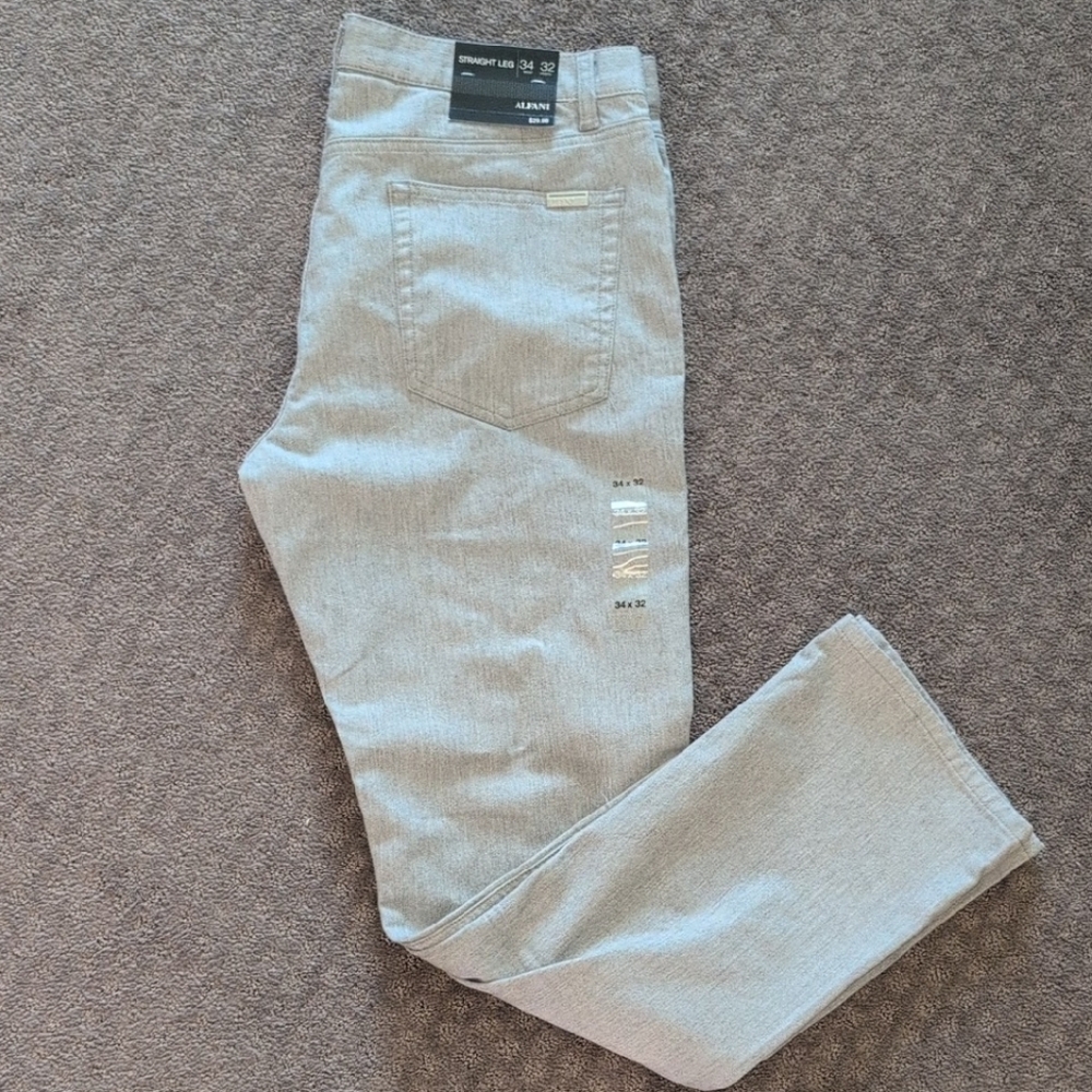 NWT!  Alfani Light Gray Straight Leg Jeans